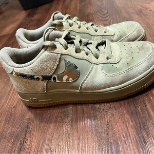 Nike Air Force One Camo Olive Green